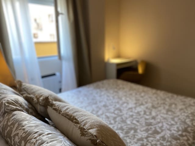 2 bedroom Apartment for sale in Jaca with pool garage - € 365,000 (Ref: 9413257)