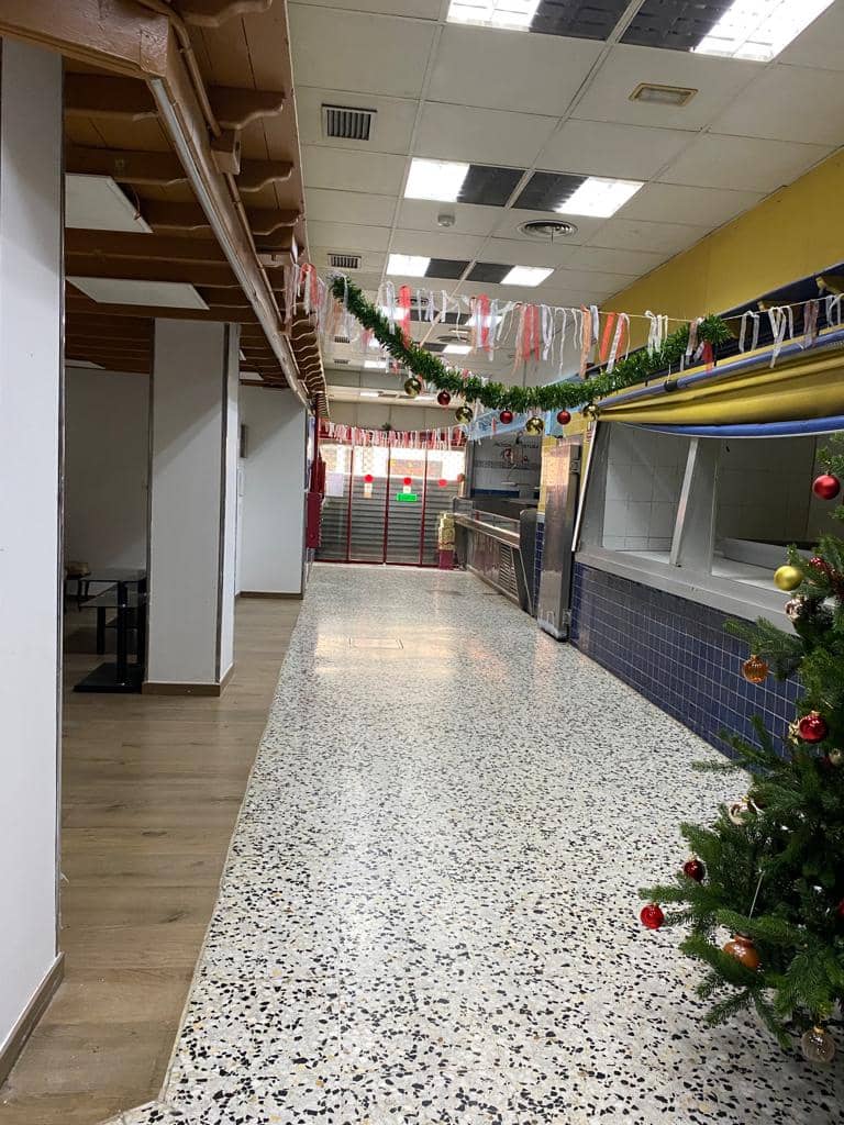 Kaupallinen vuokrattavana paikassa Zaragoza kaupunki - 6 000 € (Ref: 9413456)