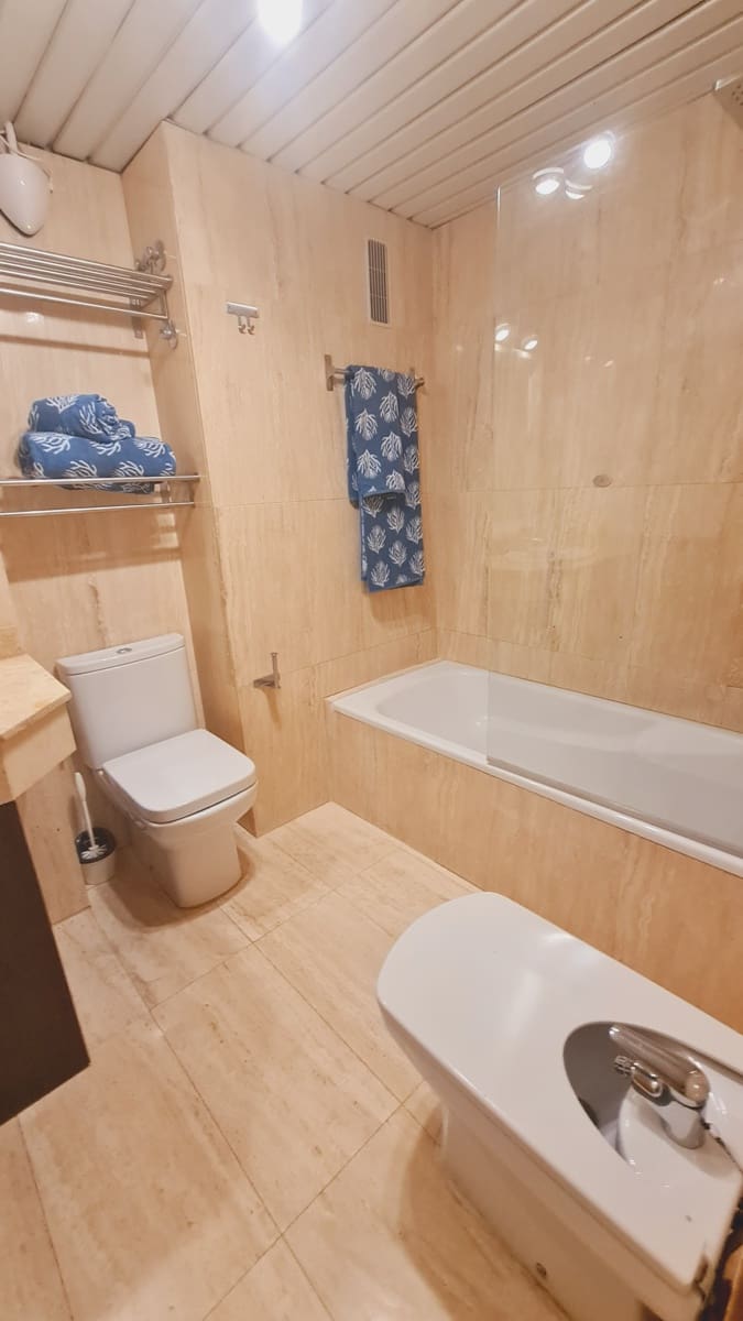 1 bedroom Apartment for rent in Ibiza / Eivissa town with garage - € 1,980 (Ref: 9481511)