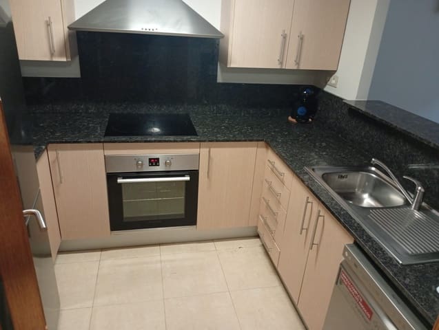 1 soveværelse Lejlighed til leje i Ibiza by med garage - € 1.980 (Ref: 9481511)