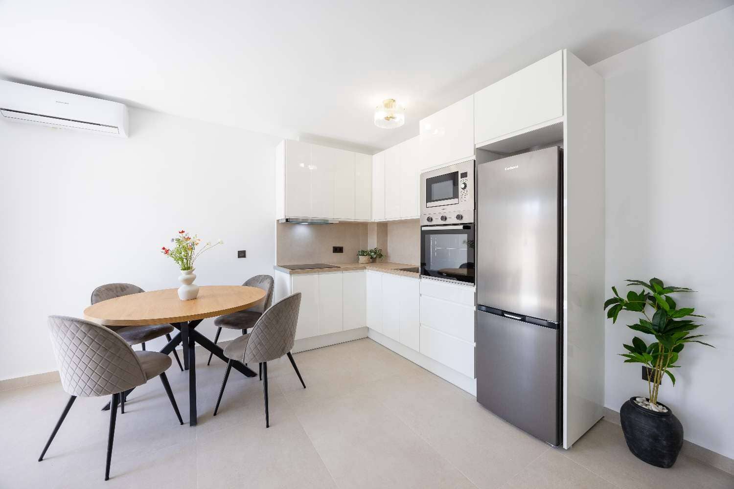 2 soveværelse Lejlighed til salg i Orihuela - € 200.000 (Ref: 10048833)