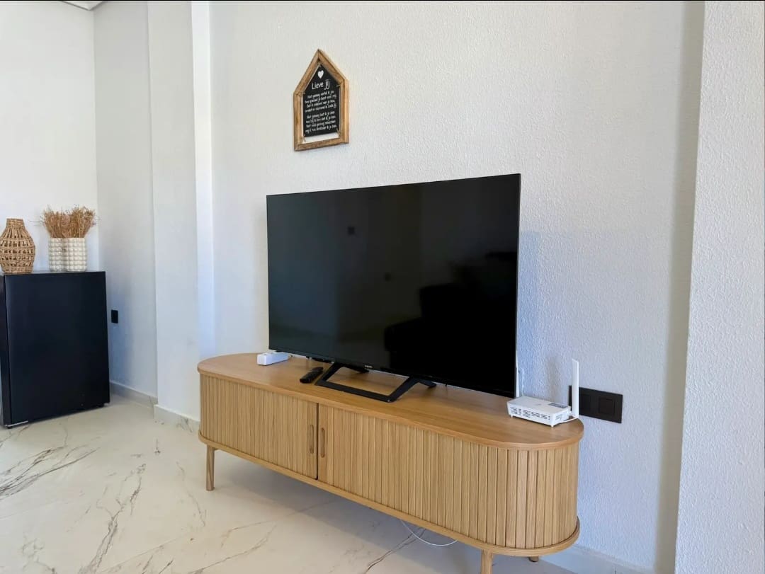 Apartamento de 2 habitaciones en Orihuela en venta con piscina garaje - 200.000 € (Ref: 10054803)