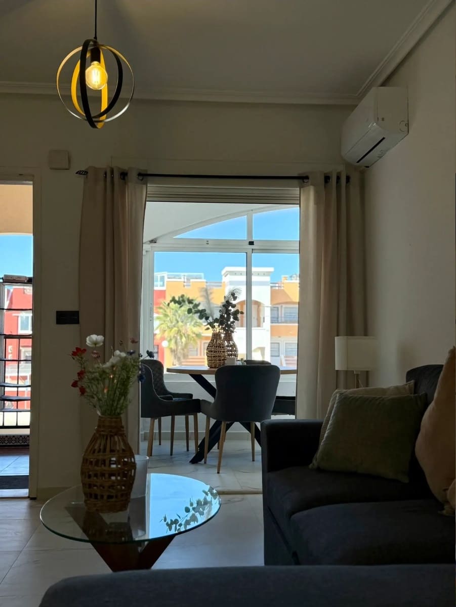 Apartamento de 2 habitaciones en Orihuela en venta con piscina garaje - 200.000 € (Ref: 10054803)