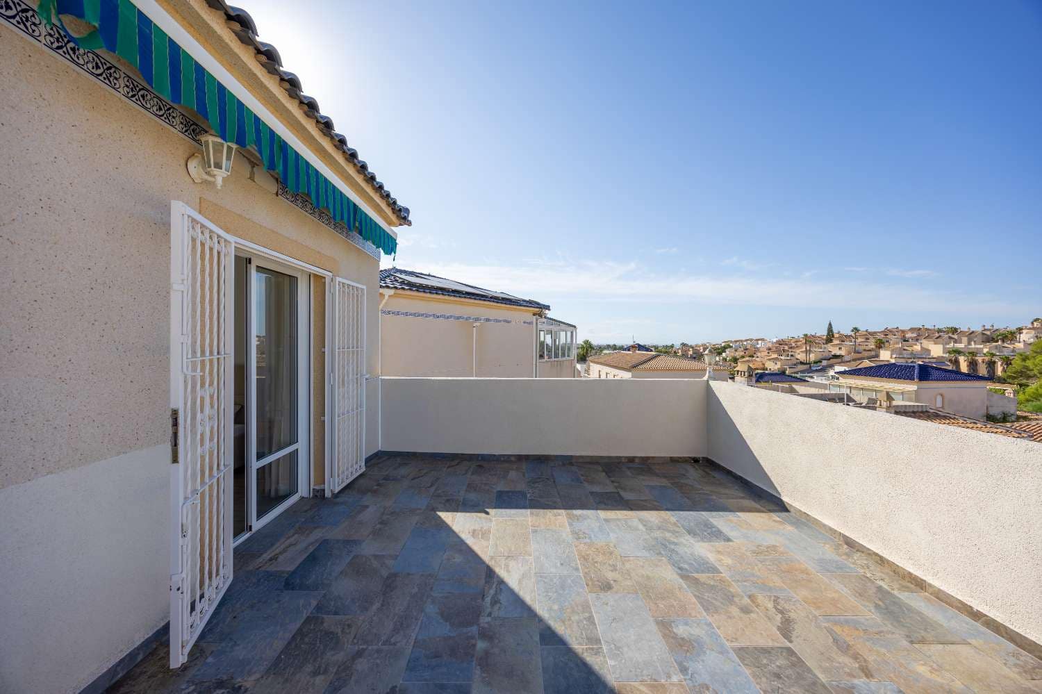 3 chambre Villa/Maison à vendre à Orihuela avec garage - 325 000 € (Ref: 10094260)