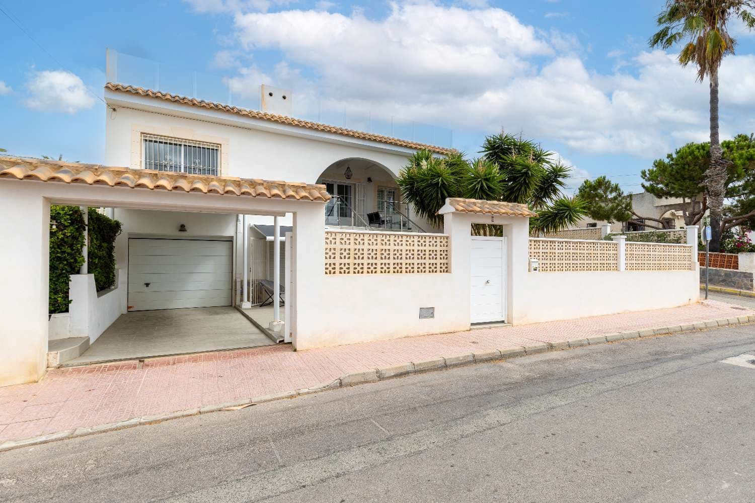 3 bedroom Villa for sale in Orihuela with pool garage - € 449,000 (Ref: 9141504)