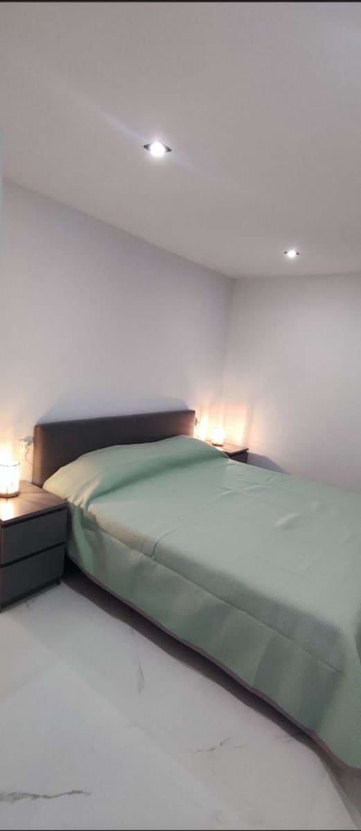 2 bedroom Apartment for sale in Torrevieja - € 189,000 (Ref: 9219855)