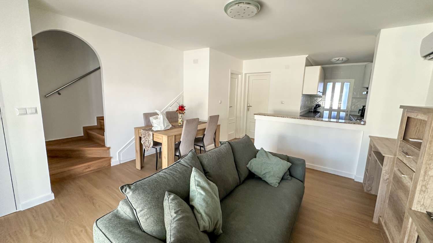3 soveværelse Villa til salg i Orihuela med swimmingpool garage - € 345.000 (Ref: 9219856)
