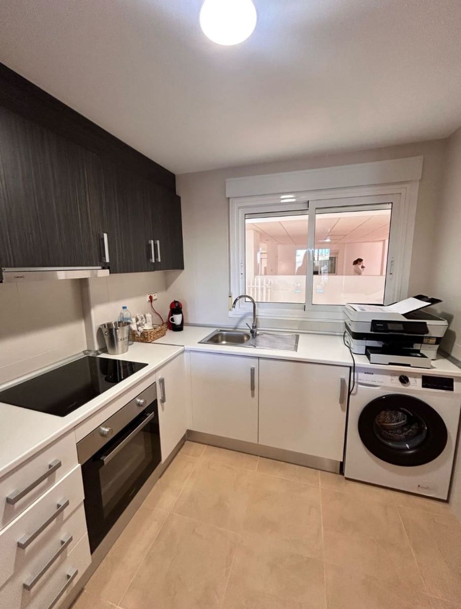 1 bedroom Beach Apartment for sale in Orihuela with pool - € 131,500 (Ref: 9288116)