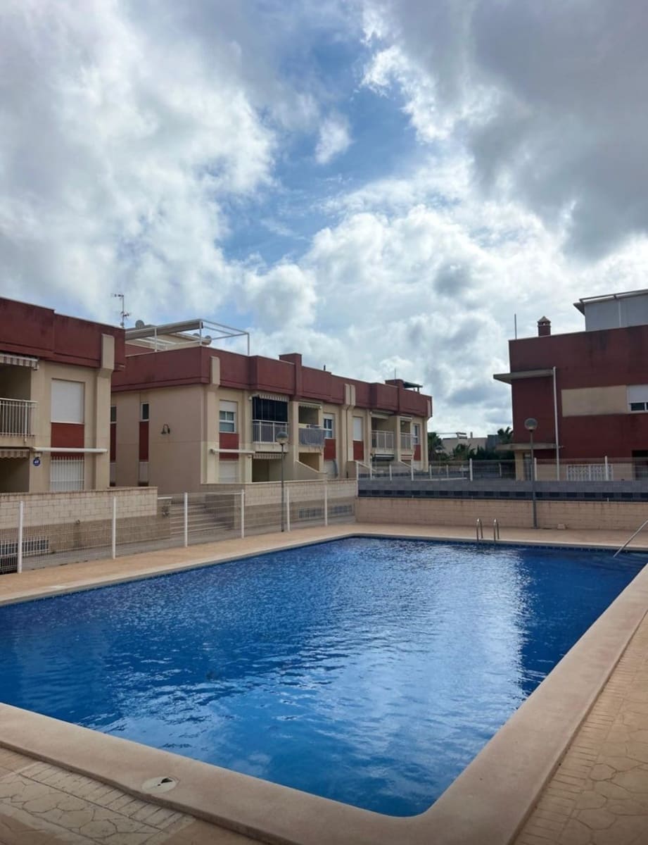 1 bedroom Beach Apartment for sale in Orihuela with pool - € 131,500 (Ref: 9288116)