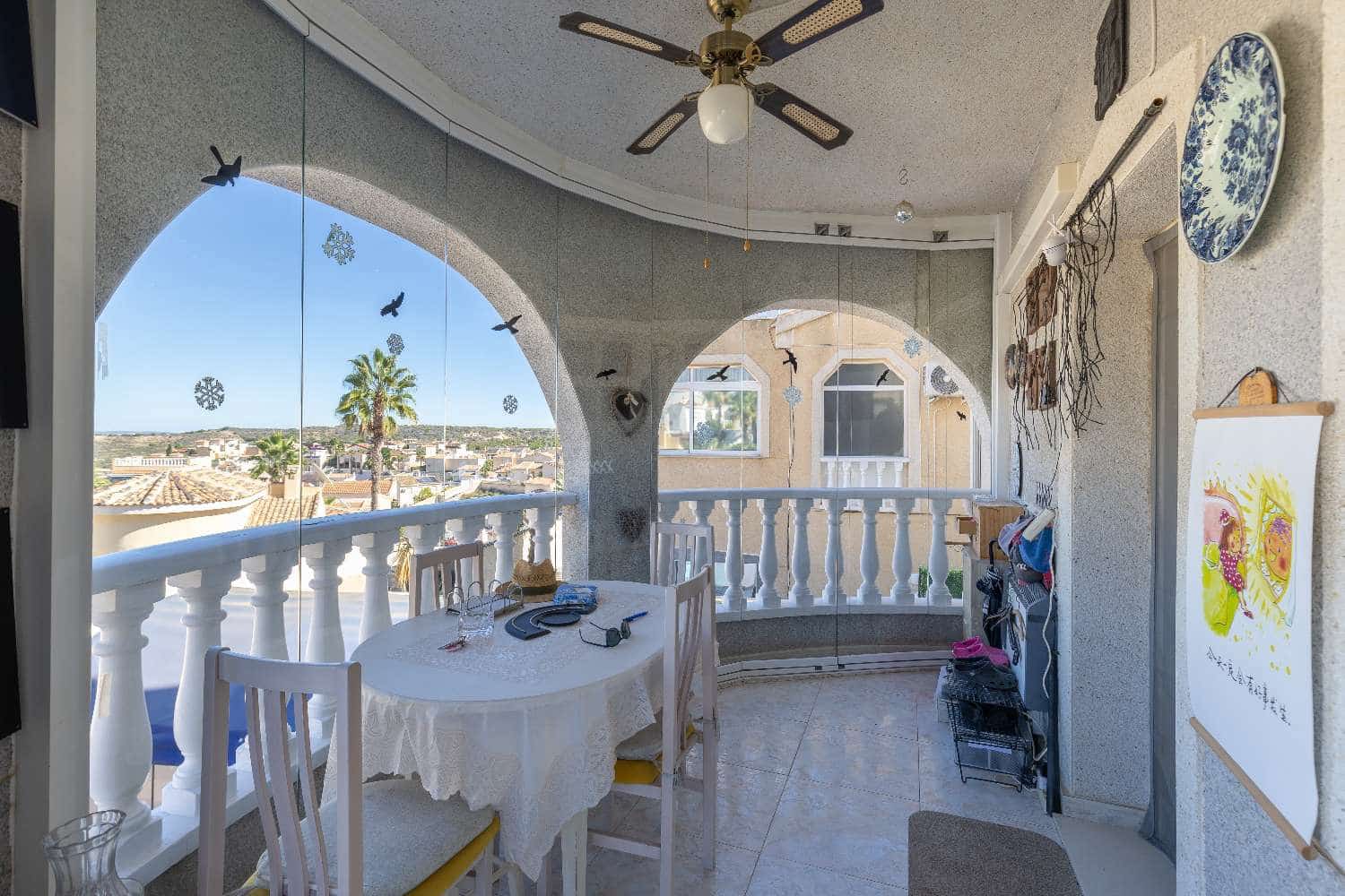 3 bedroom Villa for sale in Ciudad Quesada with garage - € 219,999 (Ref: 9356729)