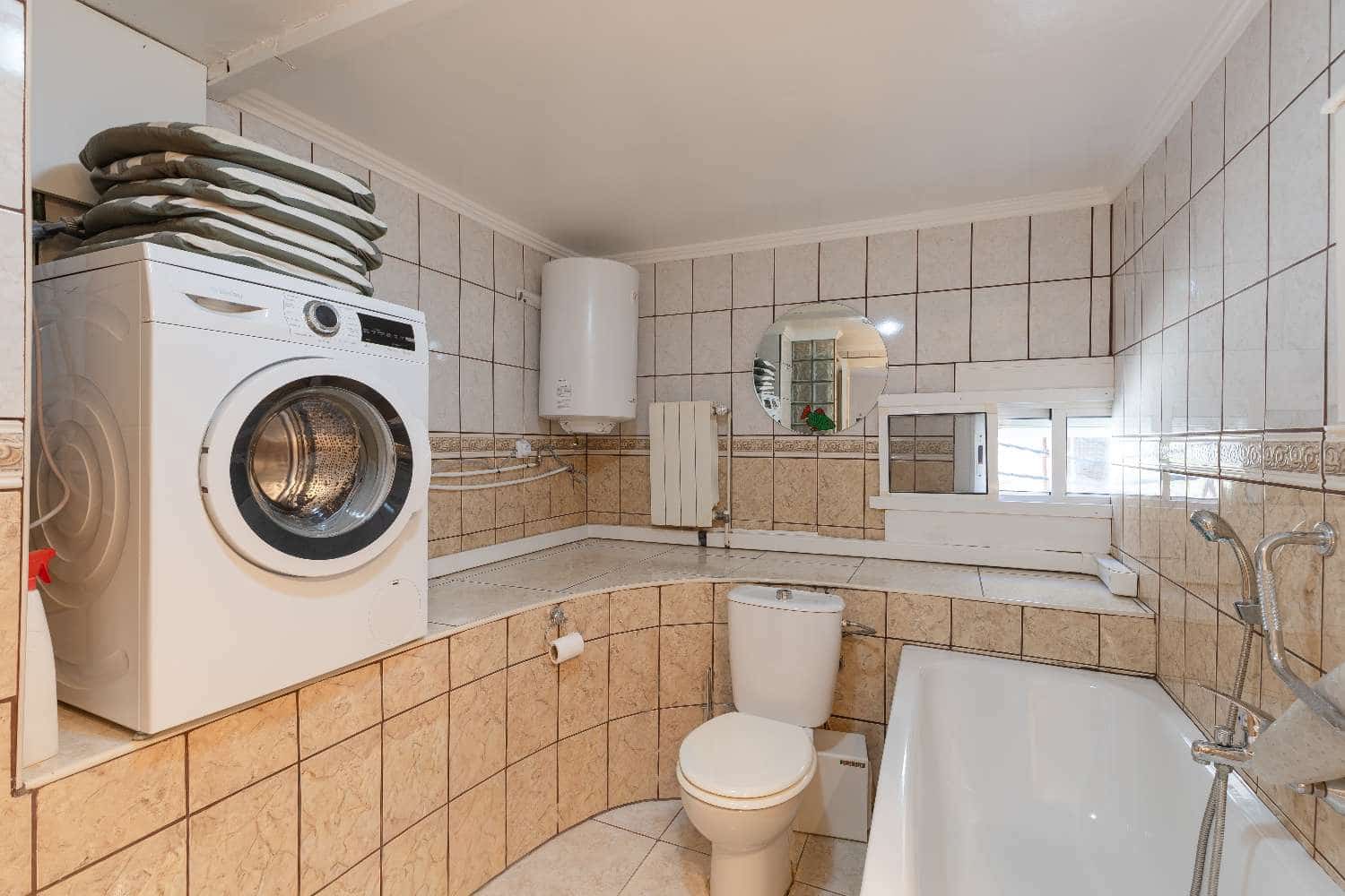 3 bedroom Villa for sale in Ciudad Quesada with garage - € 219,999 (Ref: 9356729)