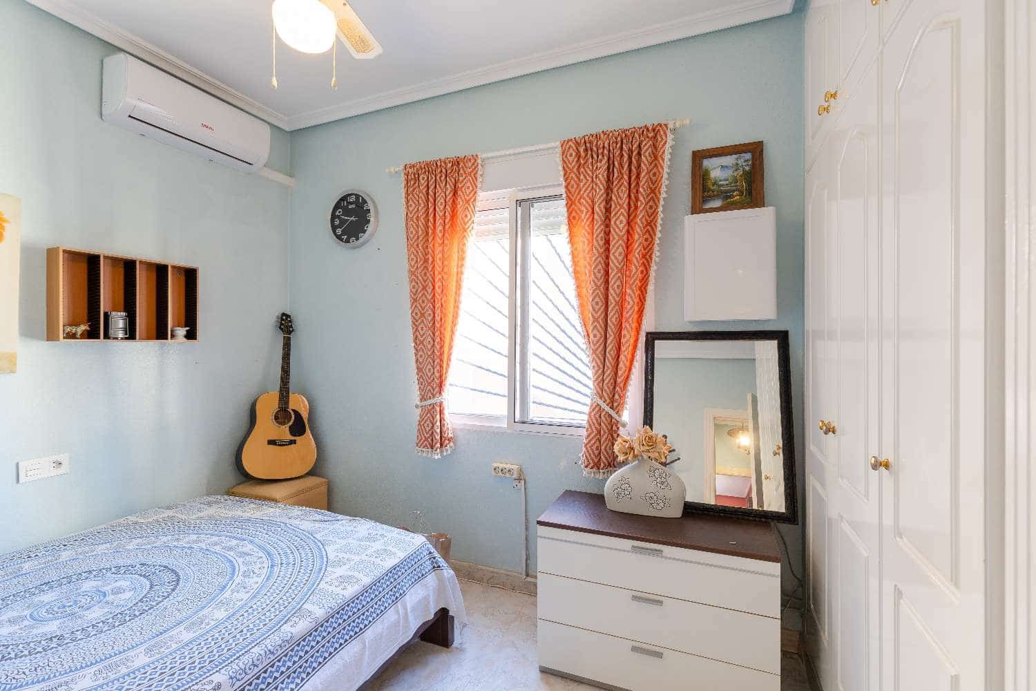 3 bedroom Villa for sale in Ciudad Quesada with garage - € 219,999 (Ref: 9356729)