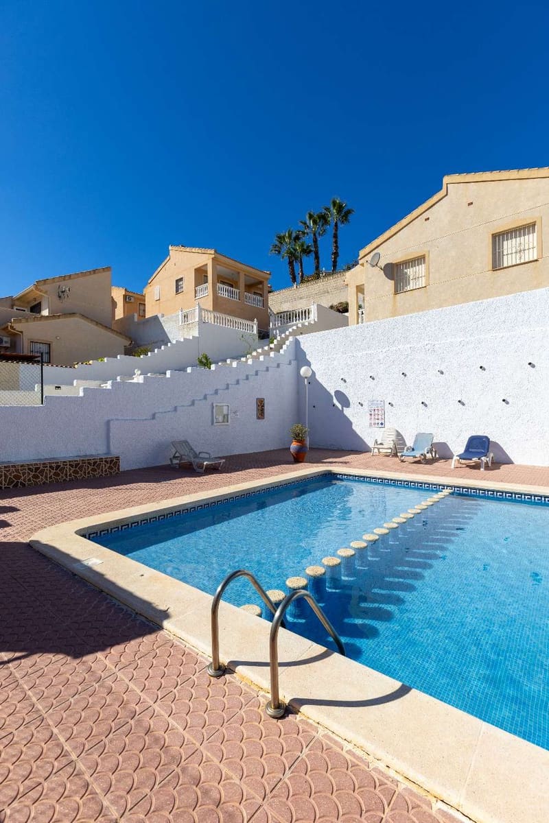 3 bedroom Villa for sale in Ciudad Quesada with garage - € 219,999 (Ref: 9356729)