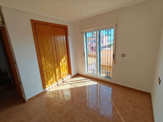 3 slaapkamer Flat te koop in Los Montesinos met garage - € 173.000 (Ref: 9387728)