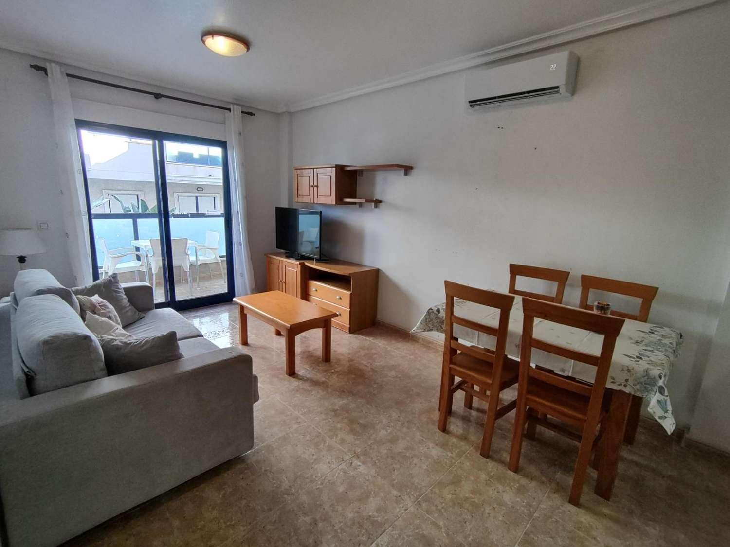 2 quarto Apartamento de Praia para venda em Orihuela com piscina - 185 000 € (Ref: 9430887)