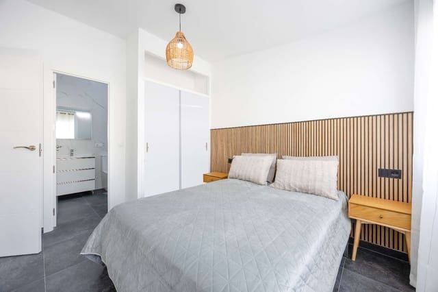 1 makuuhuone Huoneisto myytävänä paikassa Torrevieja mukana uima-altaan - 126 000 € (Ref: 9540882)