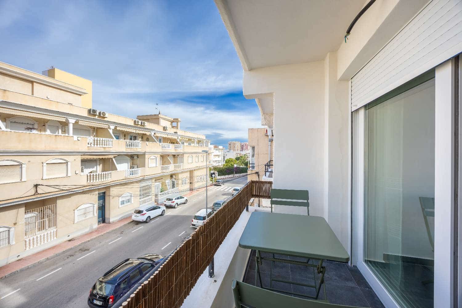 1 makuuhuone Huoneisto myytävänä paikassa Torrevieja mukana uima-altaan - 126 000 € (Ref: 9540882)