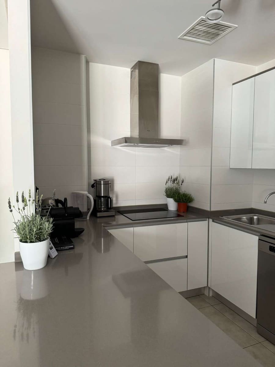 2 chambre Appartement à vendre à Orihuela avec piscine garage - 229 000 € (Ref: 9627309)