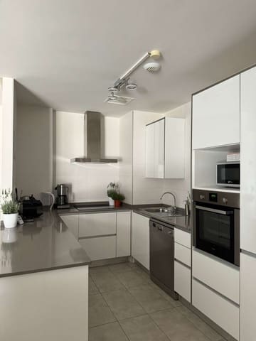 2 bedroom Beach Apartment for sale in Orihuela with pool garage - € 220,000 (Ref: 9627309)