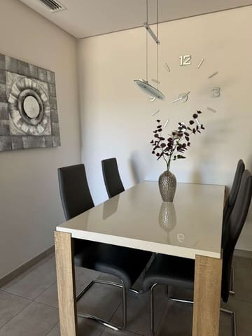 2 bedroom Beach Apartment for sale in Orihuela with pool garage - € 220,000 (Ref: 9627309)