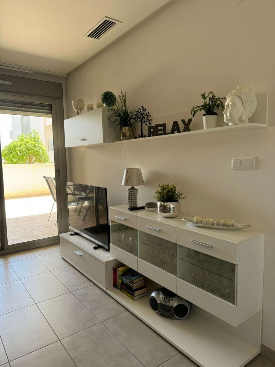 2 soverom Strandleiligheter til salgs i Orihuela med svømmebasseng garasje - € 220 000 (Ref: 9627309)