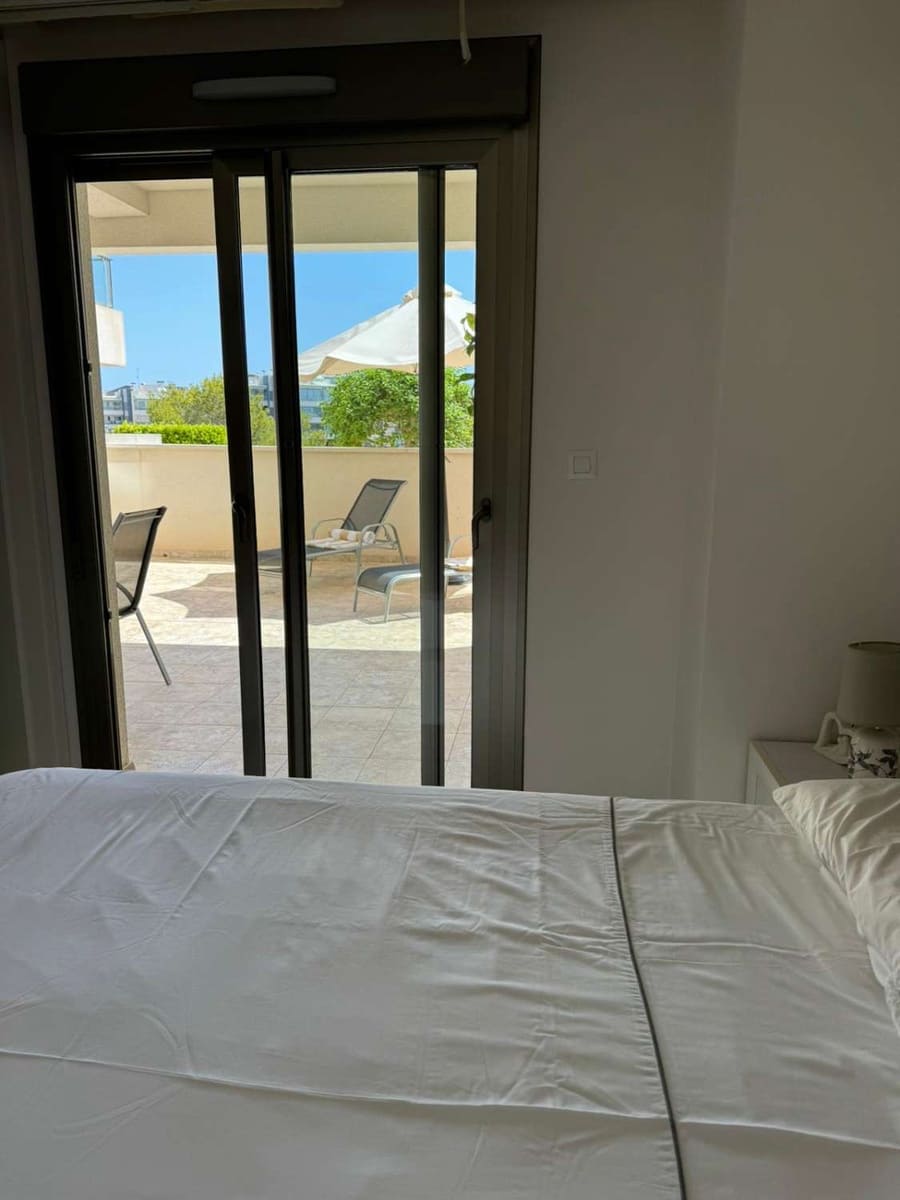 2 soverom Strandleiligheter til salgs i Orihuela med svømmebasseng garasje - € 220 000 (Ref: 9627309)