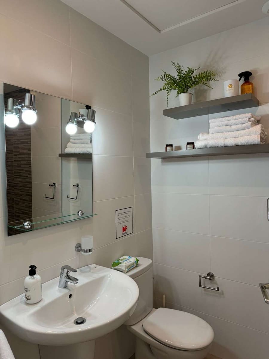 2 soverom Strandleiligheter til salgs i Orihuela med svømmebasseng garasje - € 220 000 (Ref: 9627309)