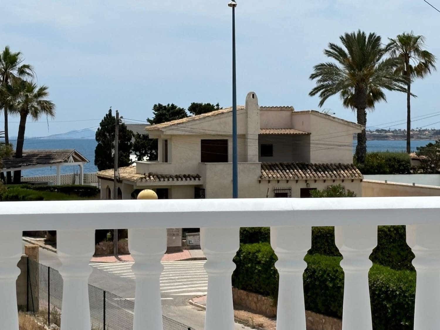 3 chambre Villa/Maison Semi-Mitoyenne à vendre à Orihuela avec piscine garage - 695 000 € (Ref: 9694867)