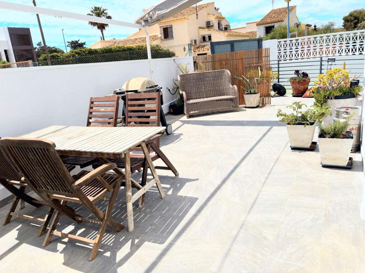 3 chambre Villa/Maison Semi-Mitoyenne à vendre à Orihuela avec piscine garage - 695 000 € (Ref: 9694867)