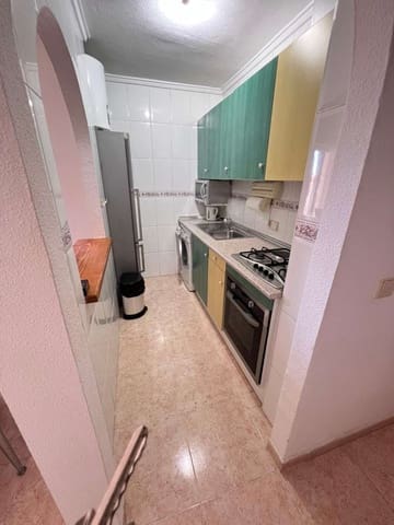 Apartamento de 2 habitaciones en Torrevieja en venta con piscina - 129.999 € (Ref: 9694870)