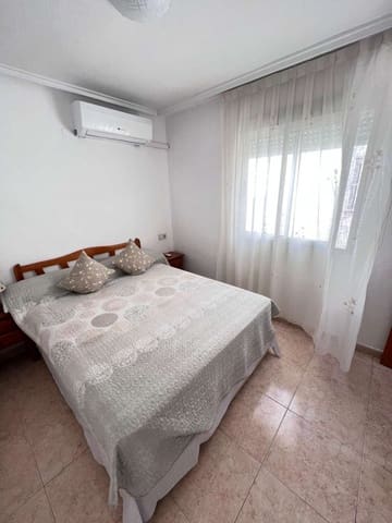 Apartamento de 2 habitaciones en Torrevieja en venta con piscina - 129.999 € (Ref: 9694870)