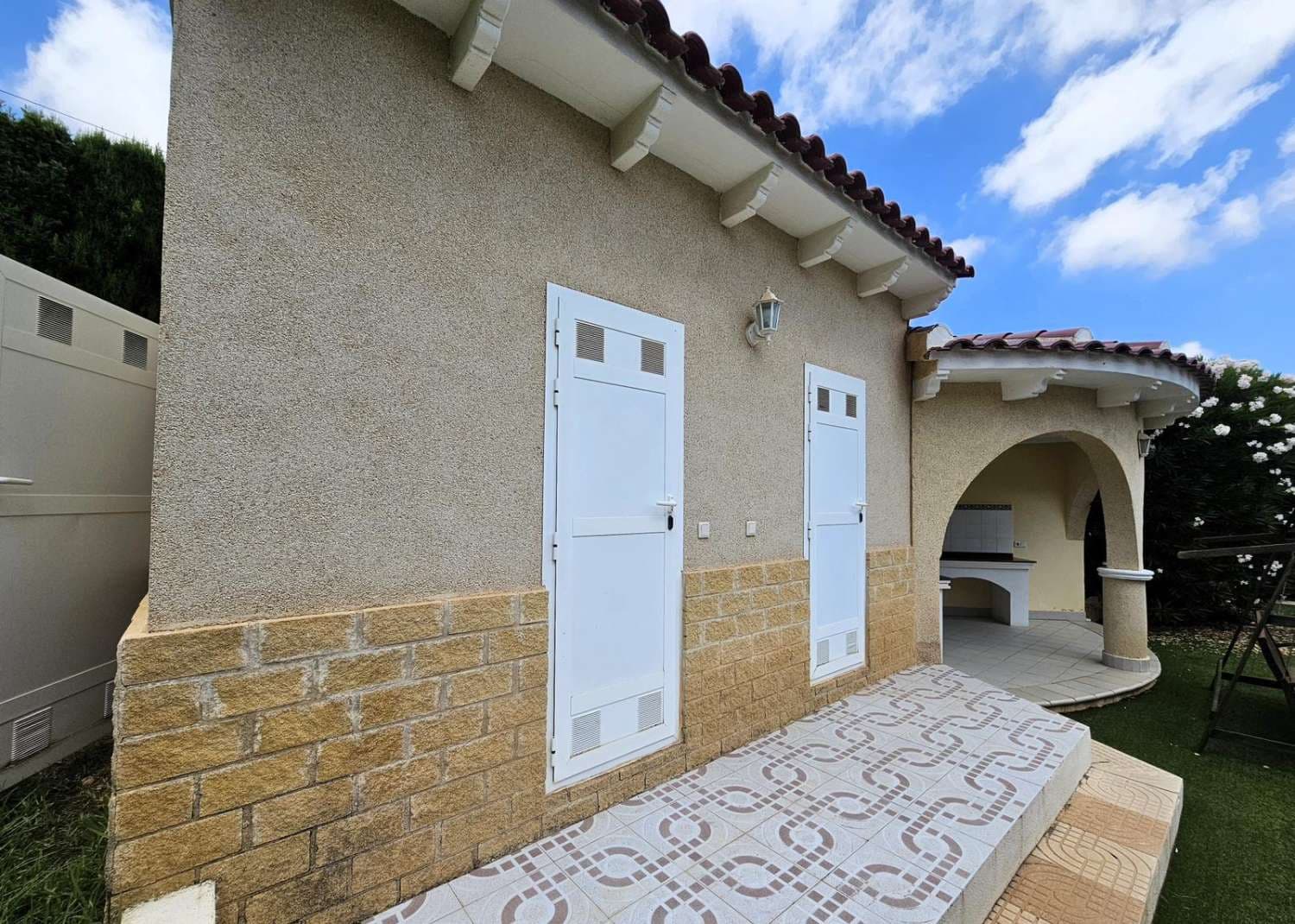 6 quarto Moradia para venda em Ciudad Quesada com piscina - 995 000 € (Ref: 9698698)