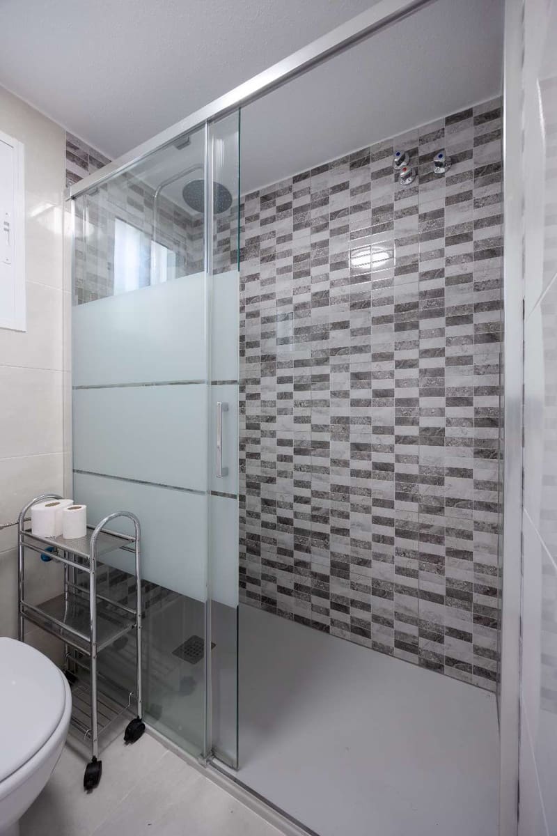 1 sovrum Lägenhet för semesterbostäder i Torrevieja med pool garage - 693 € (Ref: 9866672)