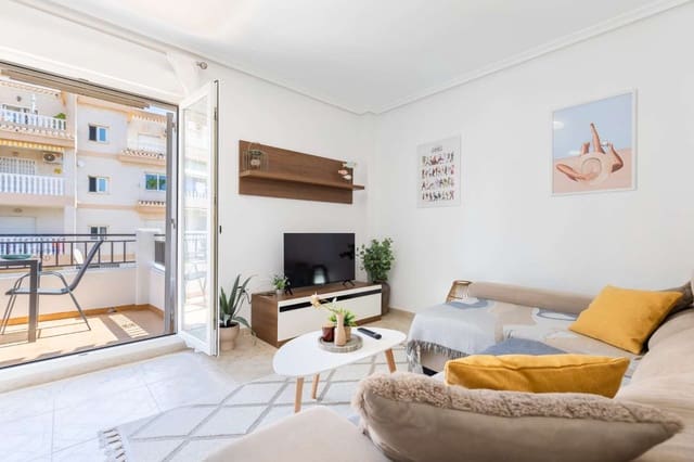   2 soveværelse   ferieLejlighed i Orihuela med   swimmingpool  garage  - € 980 (Ref: 9866674)