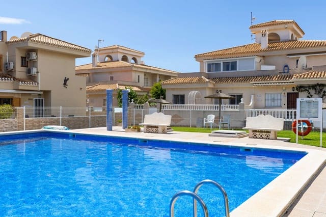   2 soveværelse   ferieLejlighed i Orihuela med   swimmingpool  garage  - € 980 (Ref: 9866674)