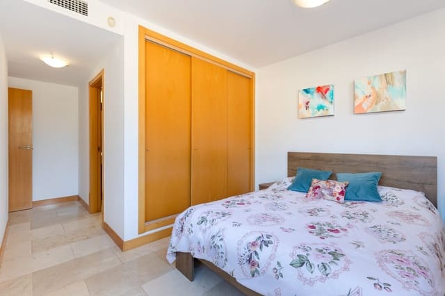   3 soveværelse   ferieLejlighed i Orihuela med   swimmingpool  garage  - € 840 (Ref: 9866675)