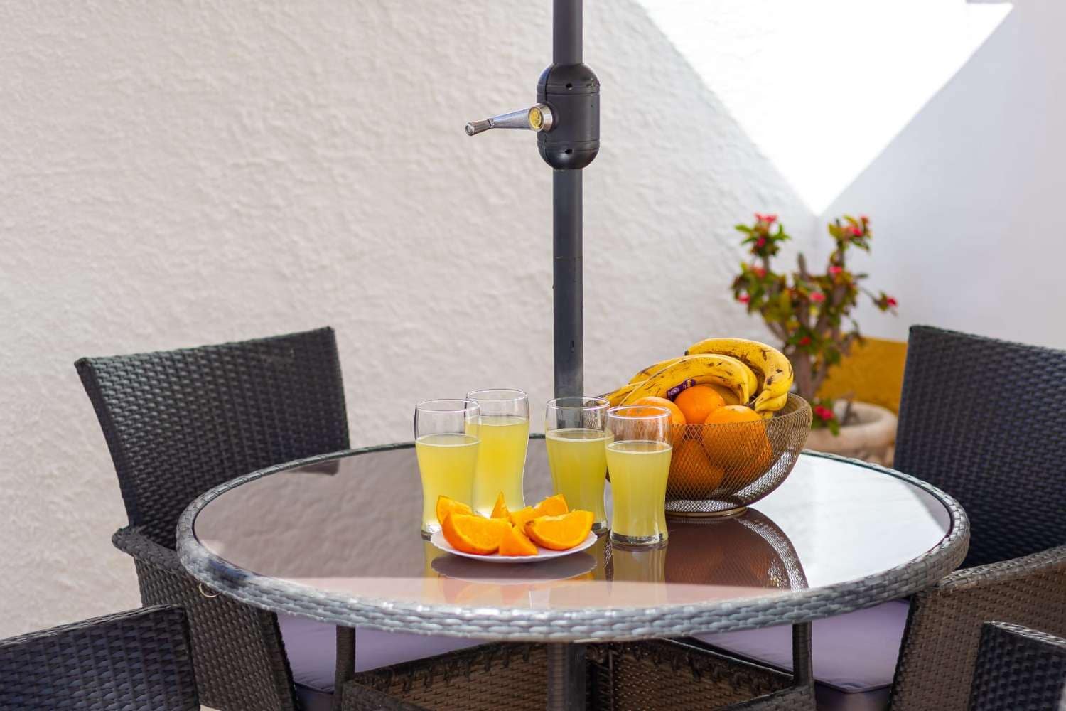 2 bedroom Bungalow for holiday rental in San Miguel de Salinas with pool - € 693 (Ref: 9866676)