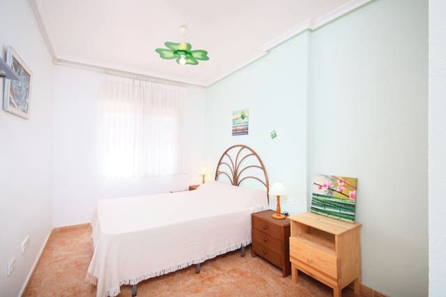 2 soveværelse Penthouse til salg i Pilar de la Horadada ciudad, Pilar de la Horadada - € 119.900 (Ref: 8738375)