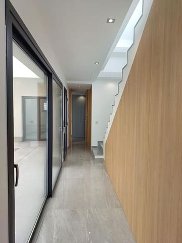 3 chambre Villa/Maison à vendre à San Pedro del Pinatar ciudad, San Pedro del Pinatar avec piscine garage - 414 900 € (Ref: 8738455)