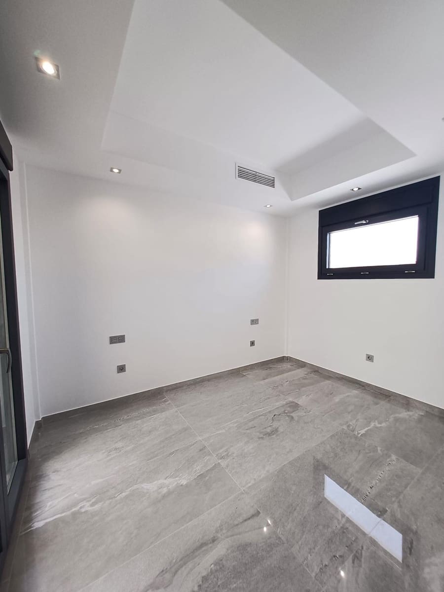 3 chambre Villa/Maison à vendre à San Pedro del Pinatar avec piscine garage - 414 900 € (Ref: 8738455)