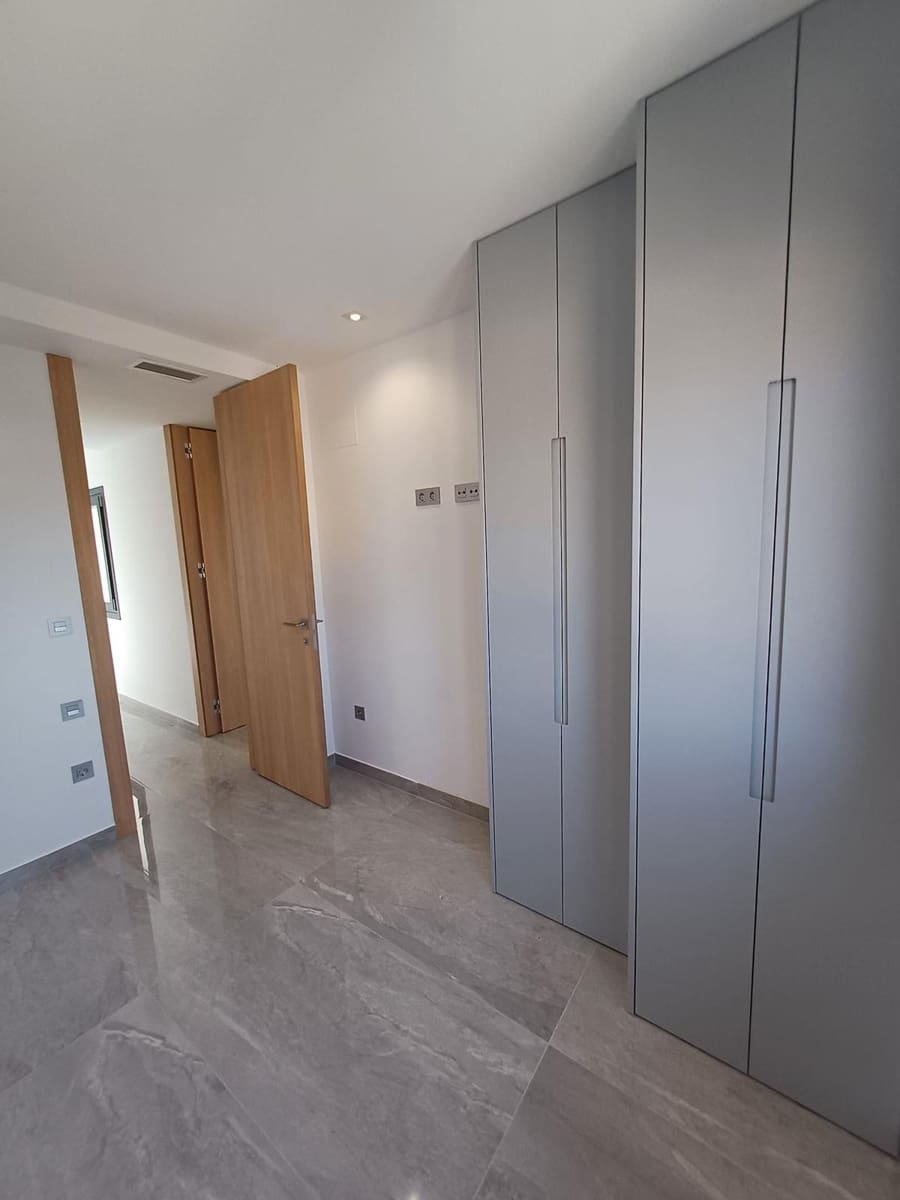 3 chambre Villa/Maison à vendre à San Pedro del Pinatar avec piscine garage - 414 900 € (Ref: 8738455)