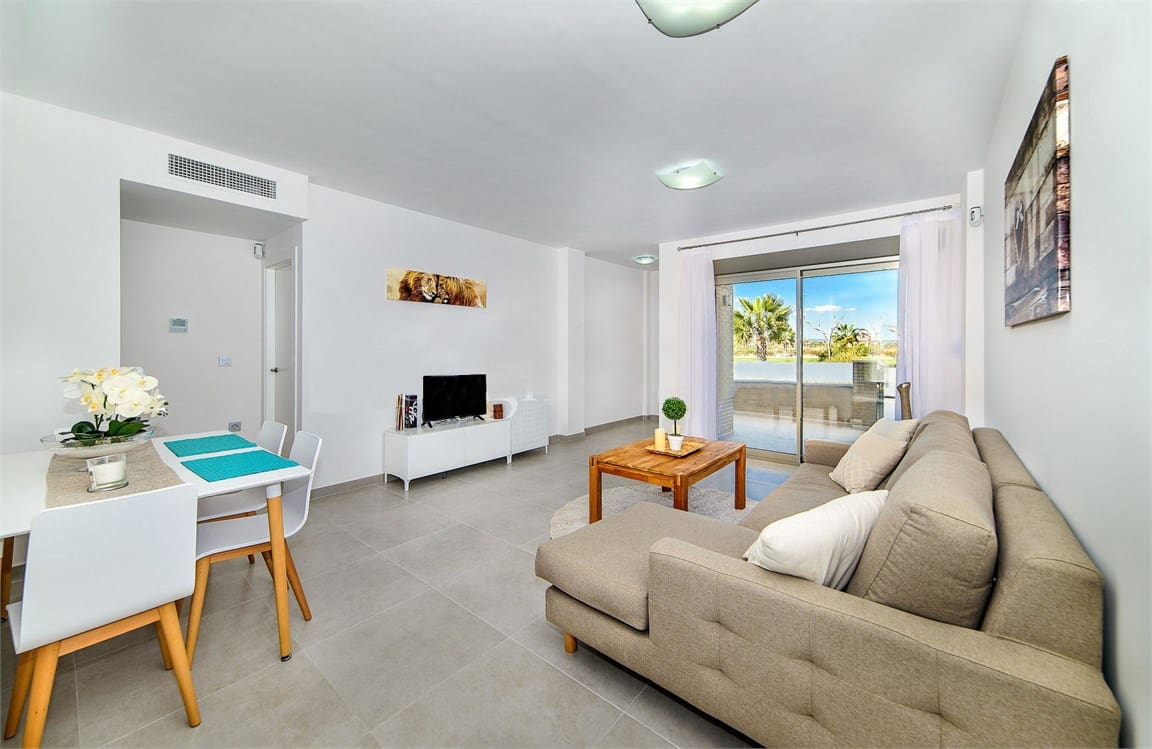 3 slaapkamer Rijtjeshuis te koop in Pilar de la Horadada met zwembad - € 269.000 (Ref: 8742007)