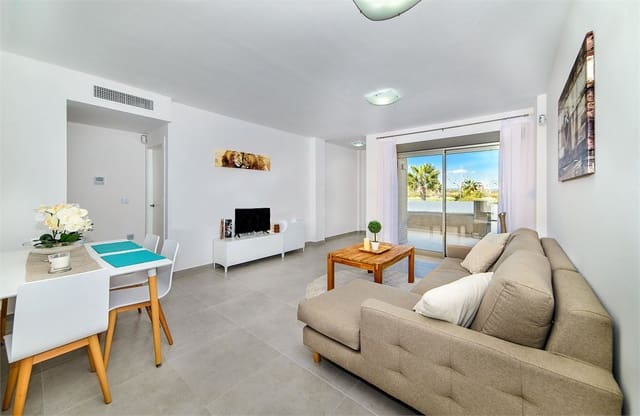 3 soveværelse Rækkehus til salg i Torre de la Horadada, Pilar de la Horadada med swimmingpool - € 269.000 (Ref: 8742007)