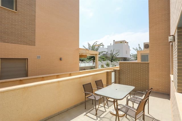 3 soveværelse Rækkehus til salg i Torre de la Horadada, Pilar de la Horadada med swimmingpool - € 269.000 (Ref: 8742007)