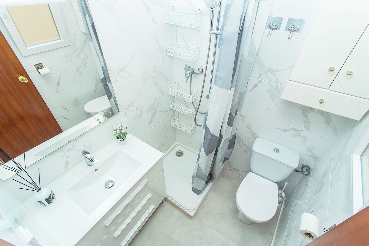 Piso de 3 habitaciones en Torrevieja en venta - 199.900 € (Ref: 9396681)