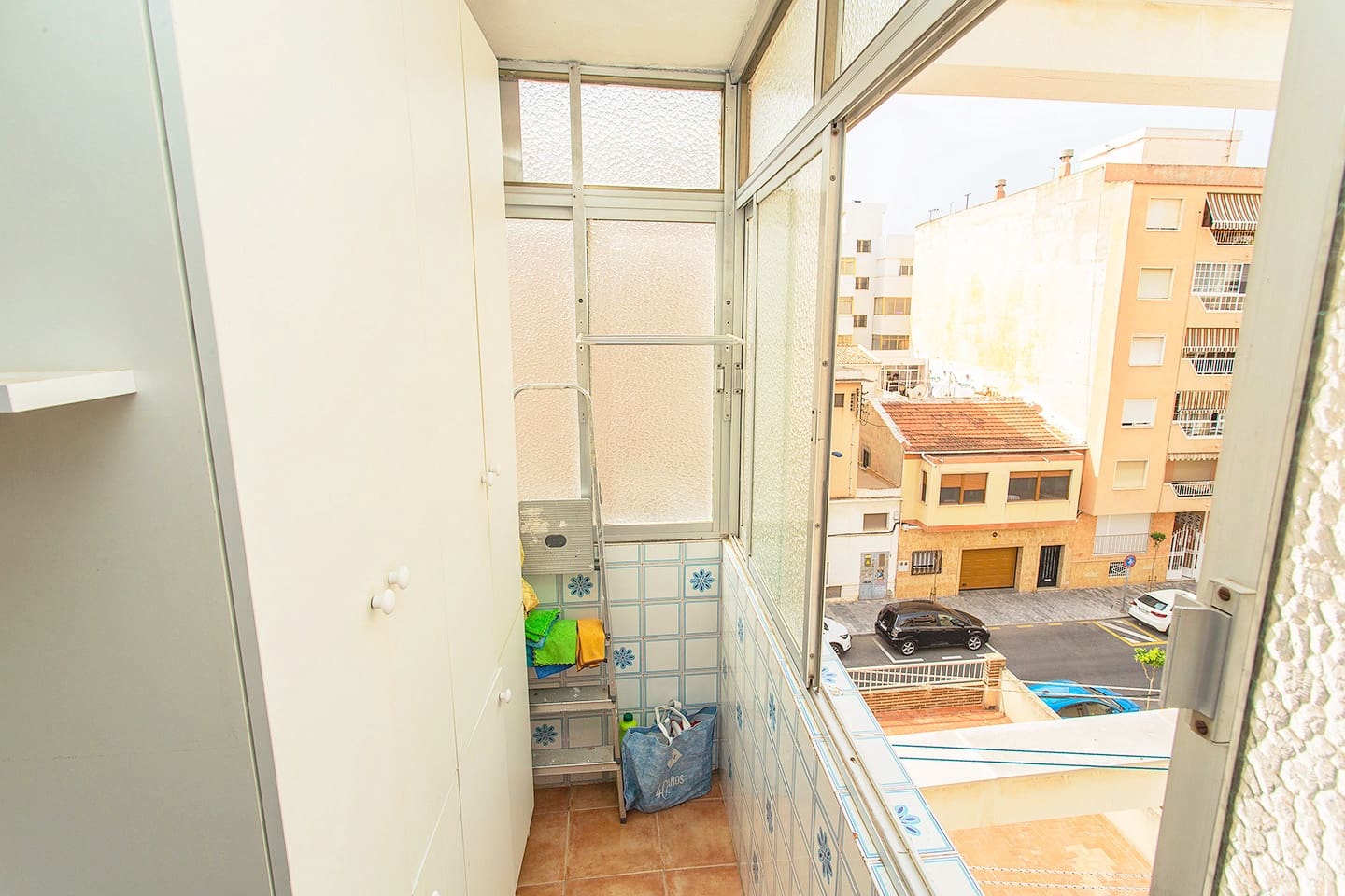 Piso de 3 habitaciones en Torrevieja en venta - 199.900 € (Ref: 9396681)