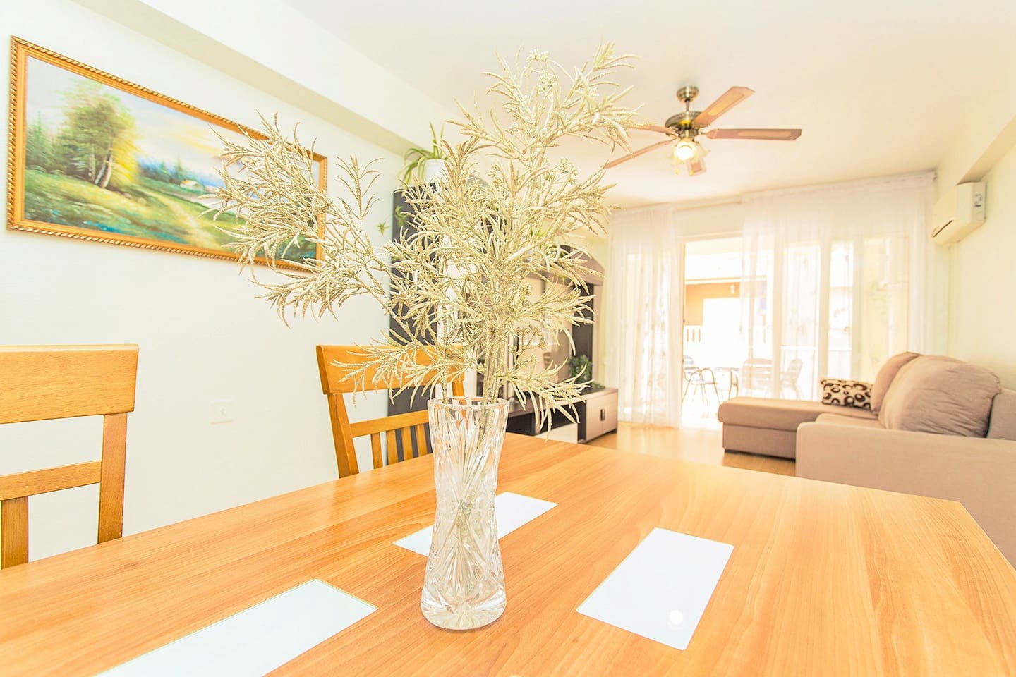 Piso de 3 habitaciones en Torrevieja en venta - 199.900 € (Ref: 9396681)