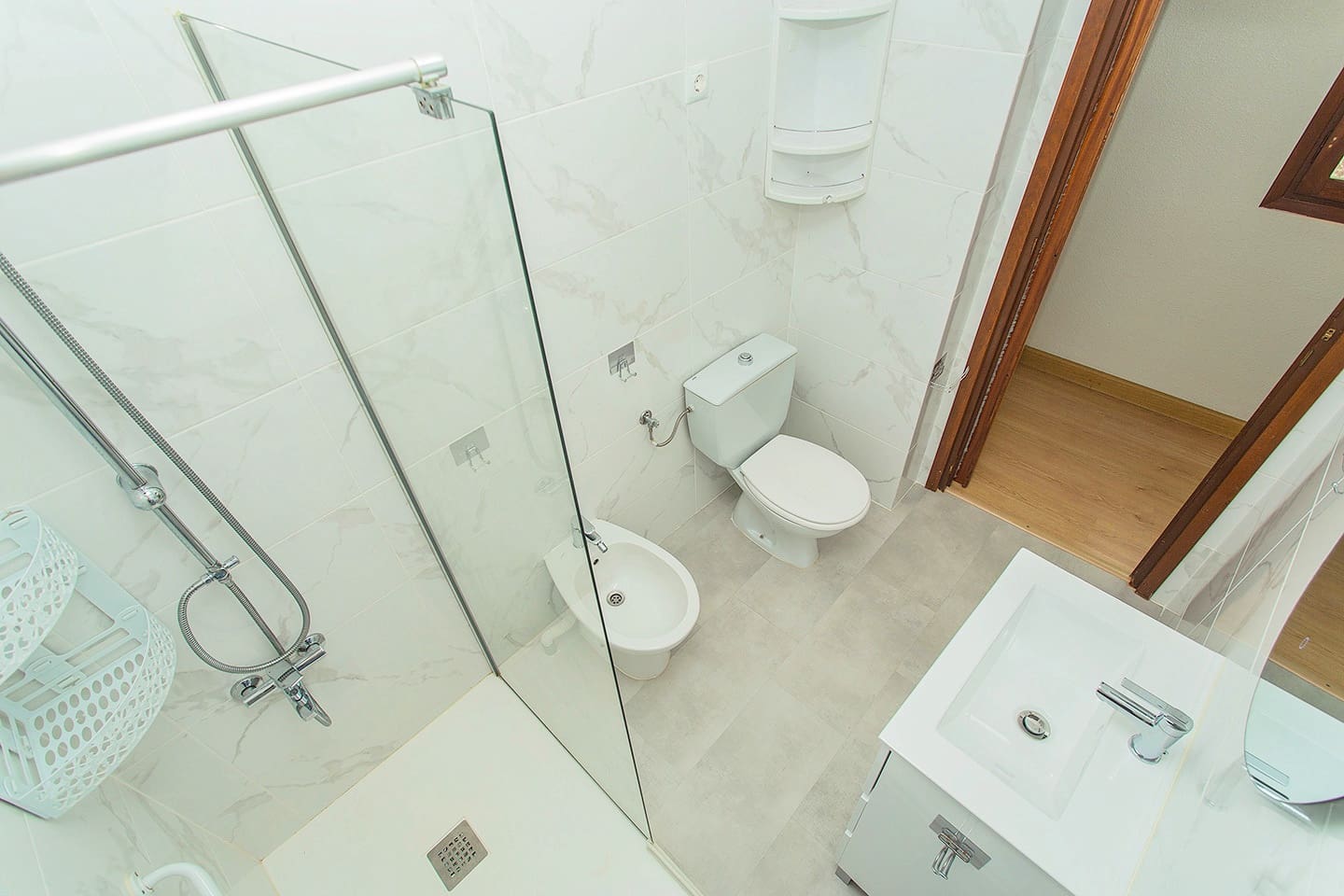 Piso de 3 habitaciones en Torrevieja en venta - 199.900 € (Ref: 9396681)