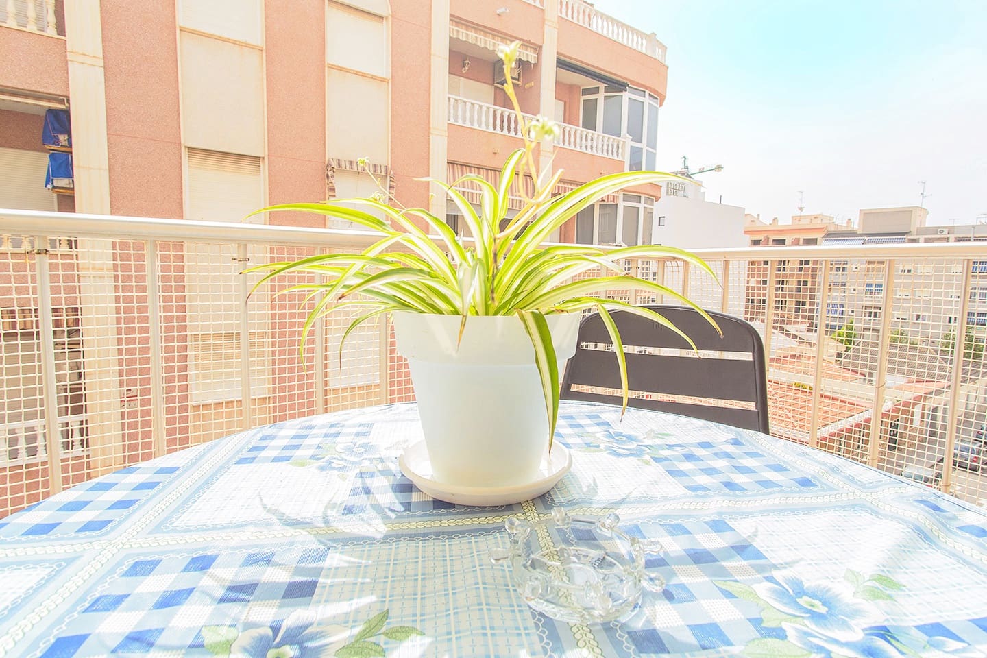 Piso de 3 habitaciones en Torrevieja en venta - 199.900 € (Ref: 9396681)