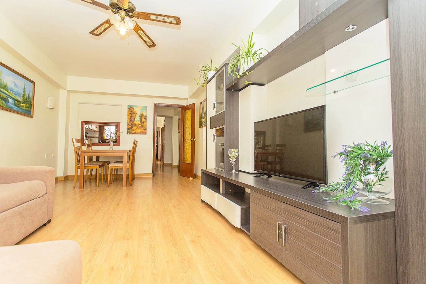 Piso de 3 habitaciones en Torrevieja en venta - 199.900 € (Ref: 9396681)